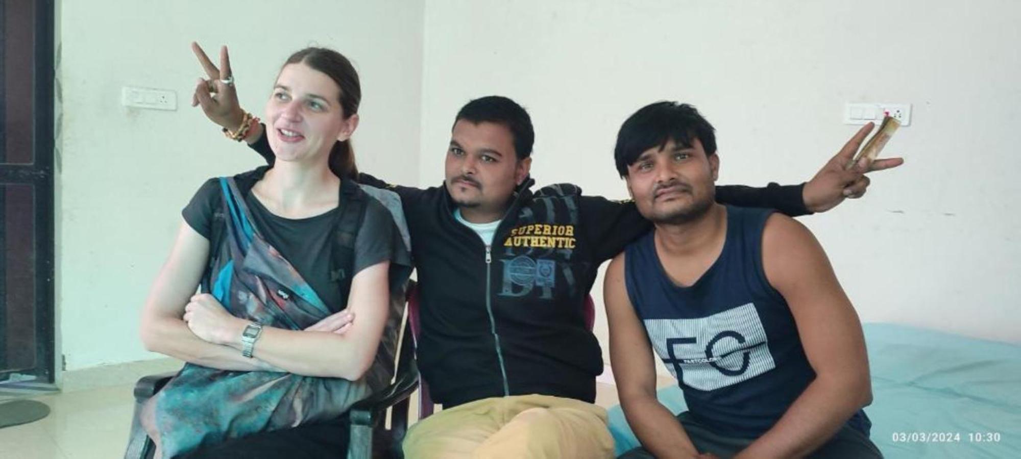 Khajuraho Hostel Buitenkant foto
